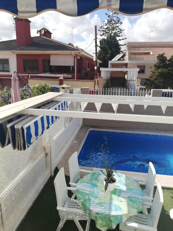サン・ペドロ・デル・ピナタルPiso Entero En Semi Sotano Con Piscina Salina Privadaアパートメント エクステリア 写真