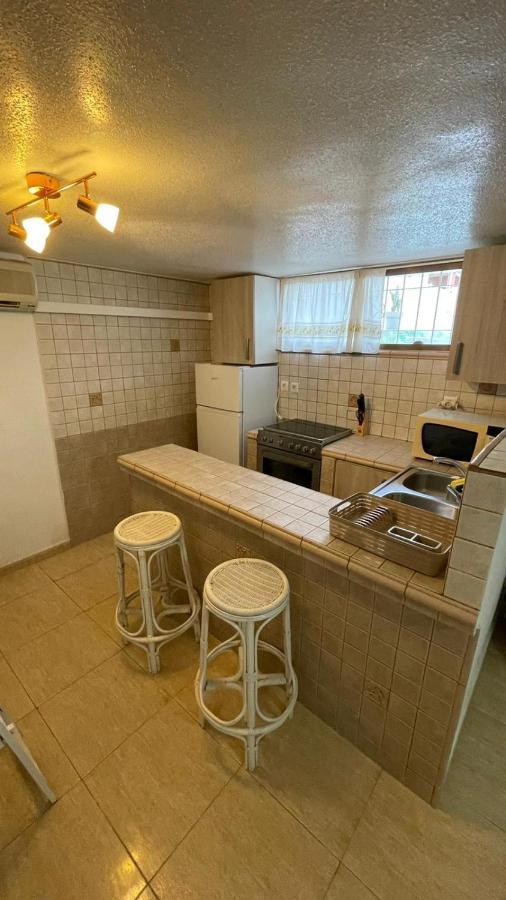 サン・ペドロ・デル・ピナタルPiso Entero En Semi Sotano Con Piscina Salina Privadaアパートメント エクステリア 写真