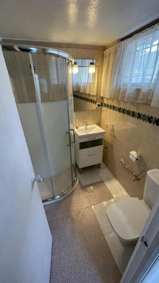 サン・ペドロ・デル・ピナタルPiso Entero En Semi Sotano Con Piscina Salina Privadaアパートメント エクステリア 写真